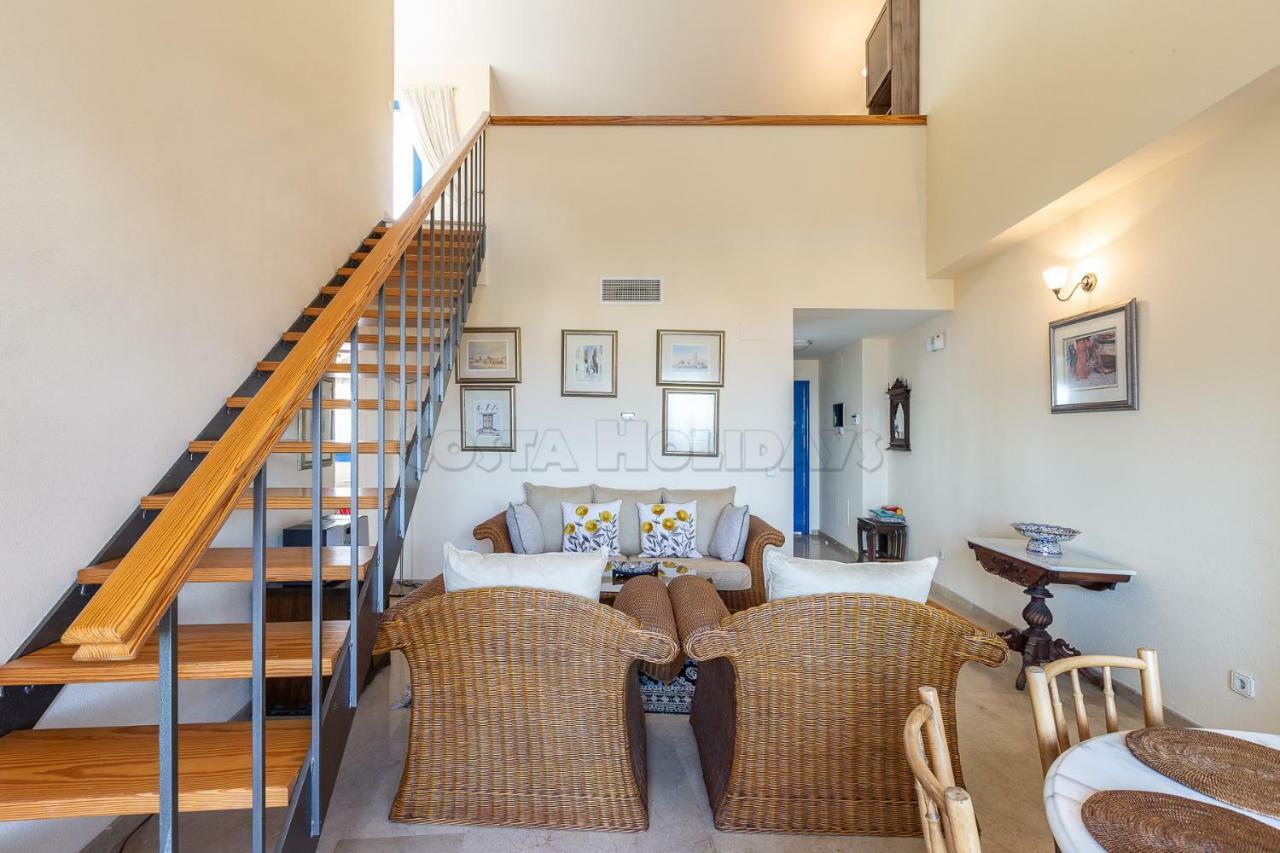 Penthouse Duquesa Suites Manilva Esterno foto